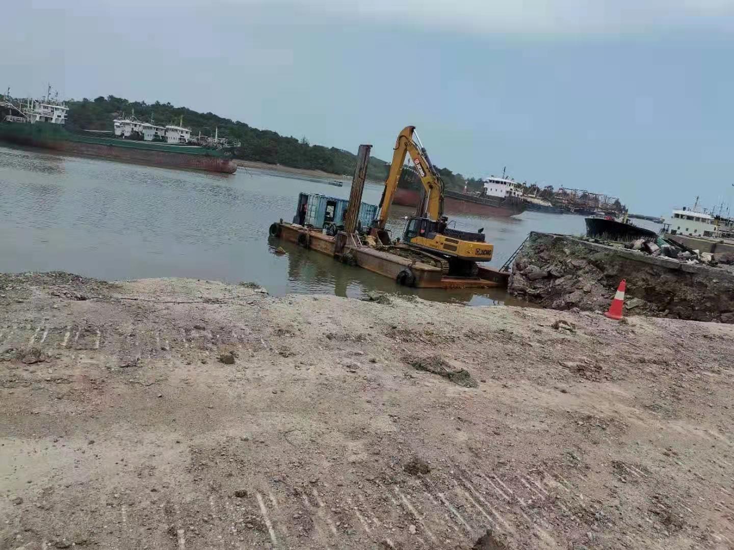 盤錦挖泥船清淤工程-治理清淤-機(jī)械設(shè)備服務(wù)-鑫源水利